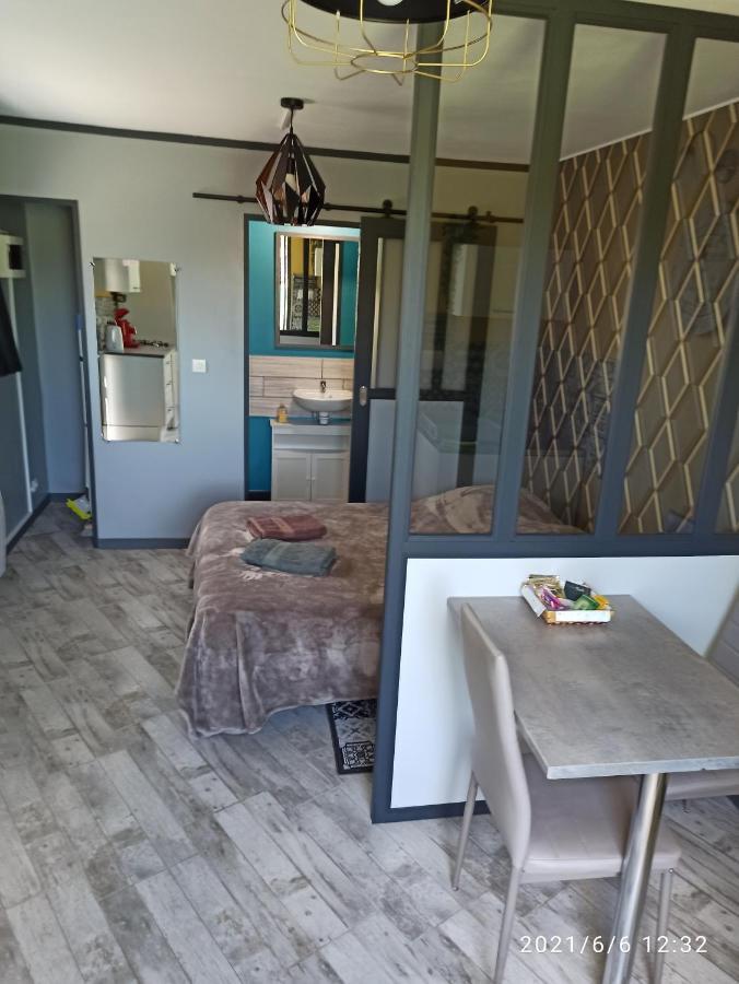 Tranquillite & Independance Au Coeur De La Sologne Guest House Ламот-Беврон Екстериор снимка