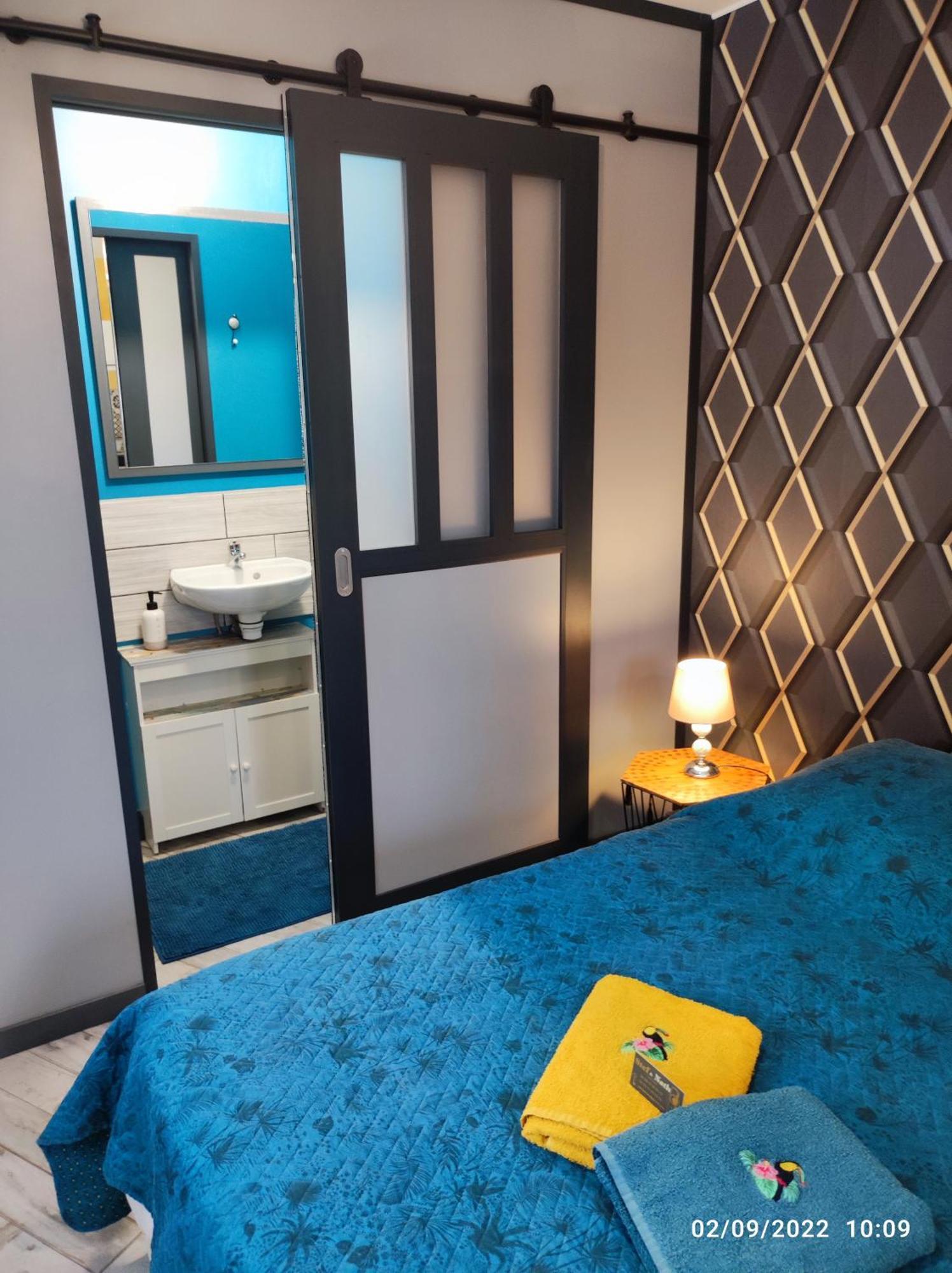Tranquillite & Independance Au Coeur De La Sologne Guest House Ламот-Беврон Екстериор снимка